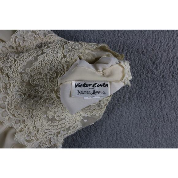 Victor Costa For Neiman Marcus Blouse M Cream Beige Lace Victorian Vintage USA - Picture 3 of 8